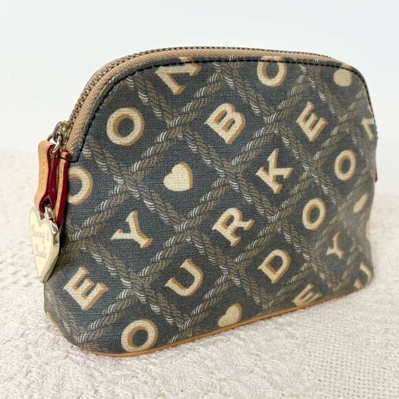 Y2K Dooney & Bourke Crossword Collection Cosmetic Case Top Zip Clutch - Picture 1 of 9